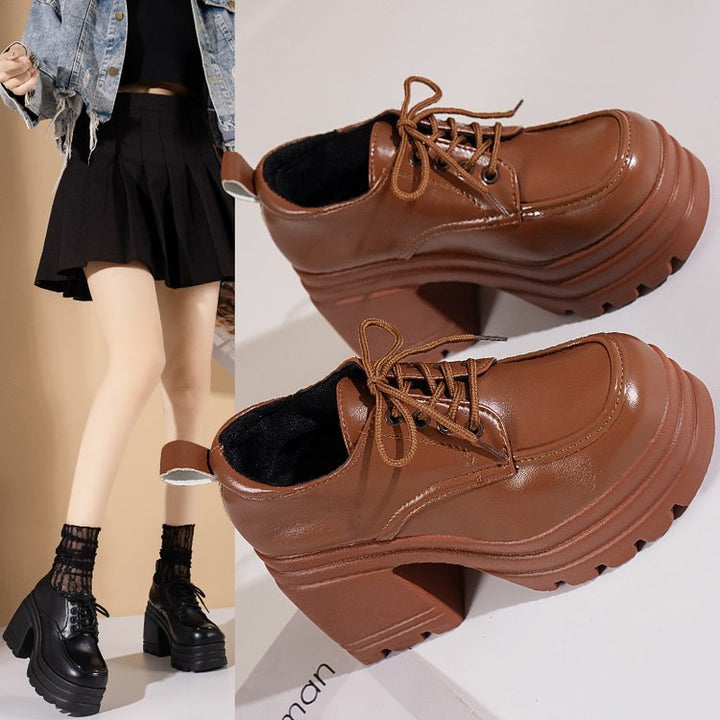 Women's Platform Shoe with Lacing, Solid Block Heel and Profiled Lug Sole Design Mune Fashion