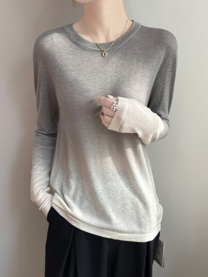 Women Light Gradient Fine Knit Sweater with Round Neckline and Loose Fit Mune Fashion