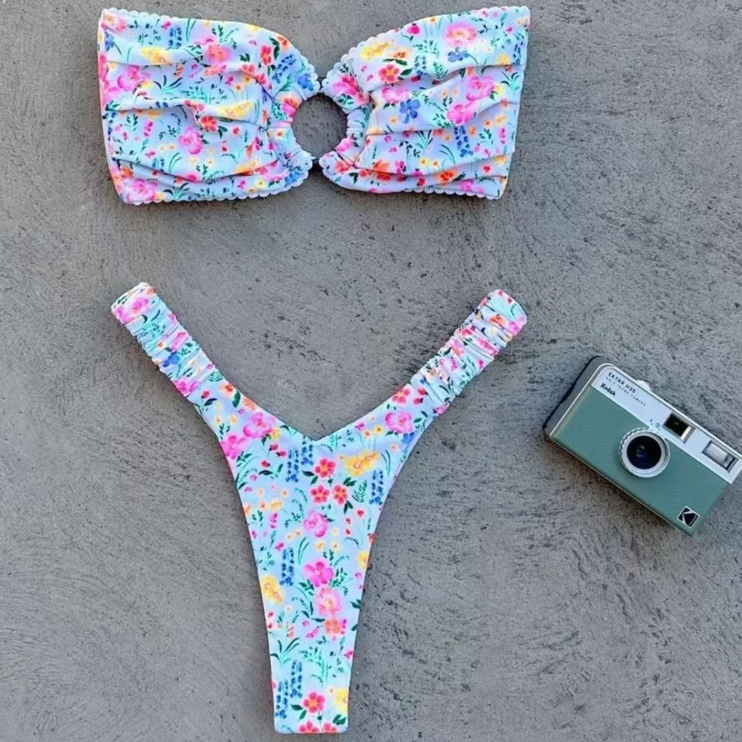 Women’s bandeau bikini with floral pattern and loop detail Mune Fashion