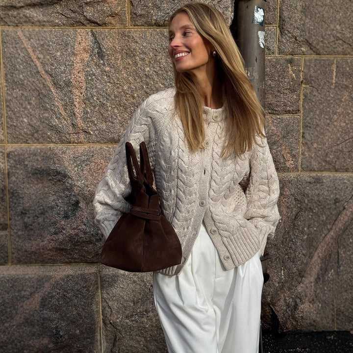 Women Chunky Knit Cable Pattern Cardigan with Balloon Sleeves Mune Fashion