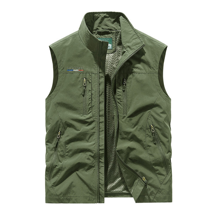 Men's lightweight outdoor vest with many zippered pockets Mune Fashion