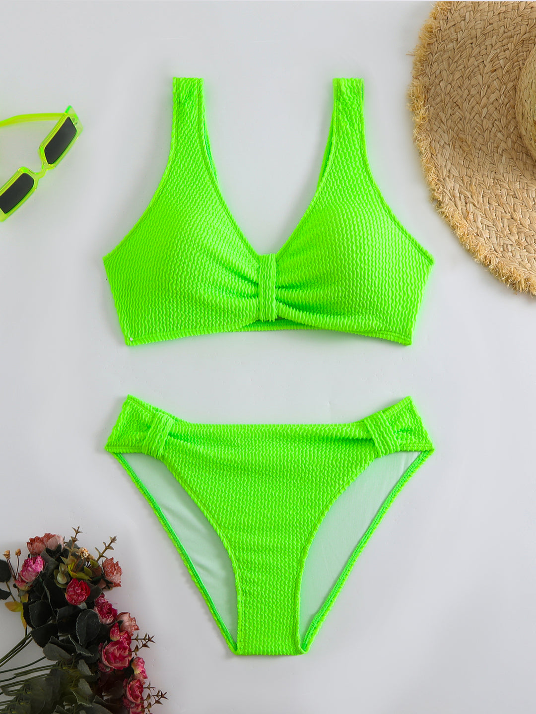 Ladies Bikini Set with sophisticated knot detail and high-cut briefs Mune Fashion