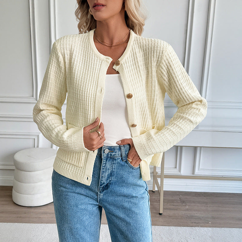 Women Structured Fine Knit Cardigan with Round Neck, Wooden Buttons and Patch Pockets Mune Fashion