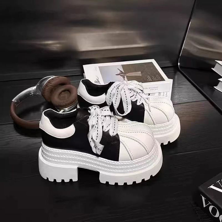 Women's Chunky Sneaker with robust profile and stylish seam details Mune Fashion
