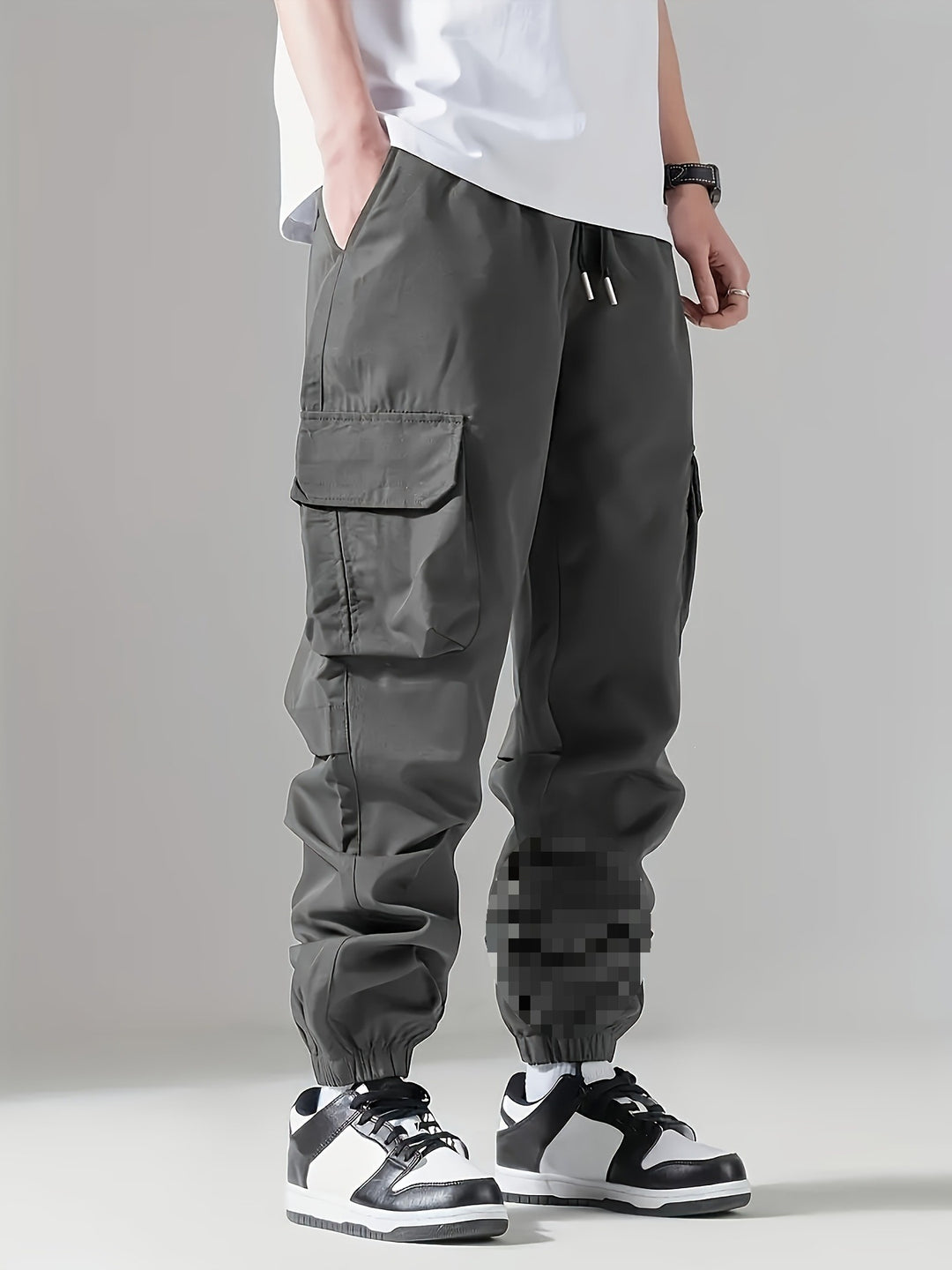 Men's cargo jogging pants with drawstring, multiple pockets & elastic cuffs Mune Fashion