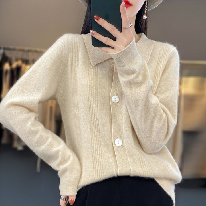 Women's button cardigan with shirt collar and fine vertical ribbed texture Mune Fashion