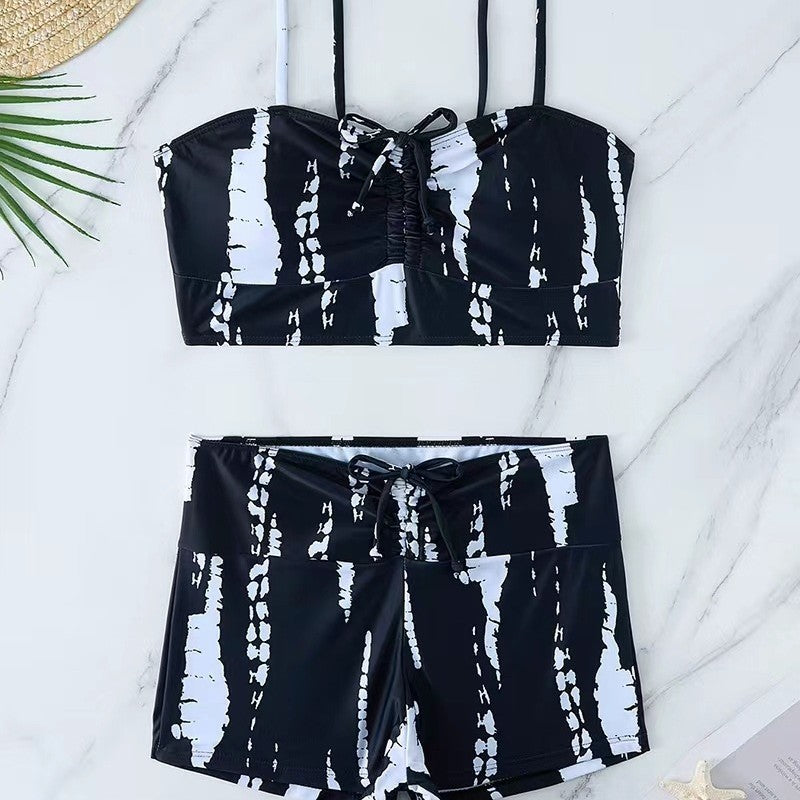 Women's bikini with floral ruffle design and adjustable straps Mune Fashion