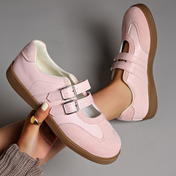 Women's retro-inspired Mary Jane sneakers with double buckle strap and ergonomic rubber sole Mune Fashion