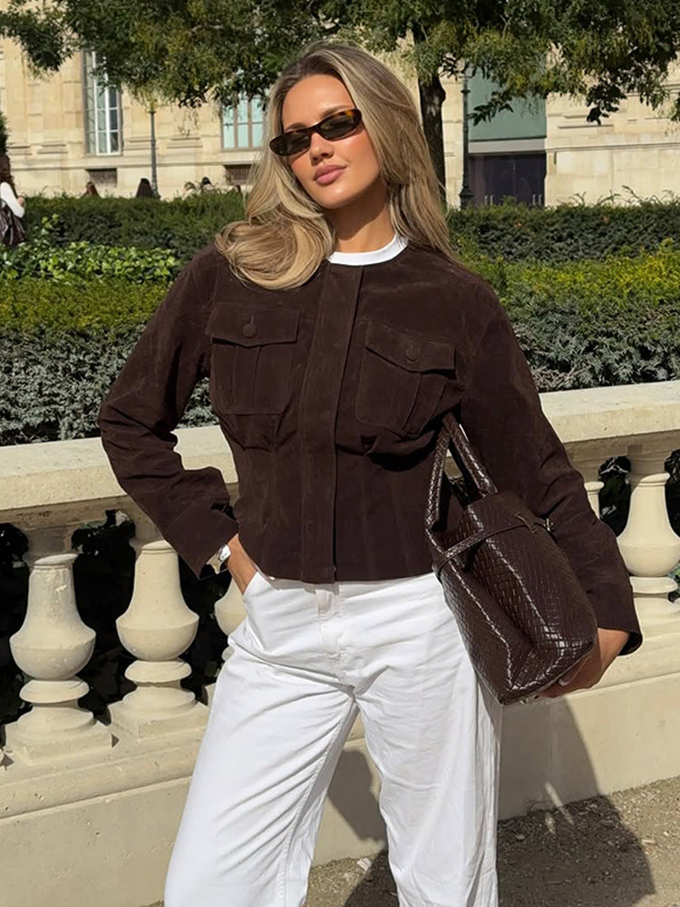 Women's short jacket made of suede in shirt jacket style with attached breast pockets Mune Fashion