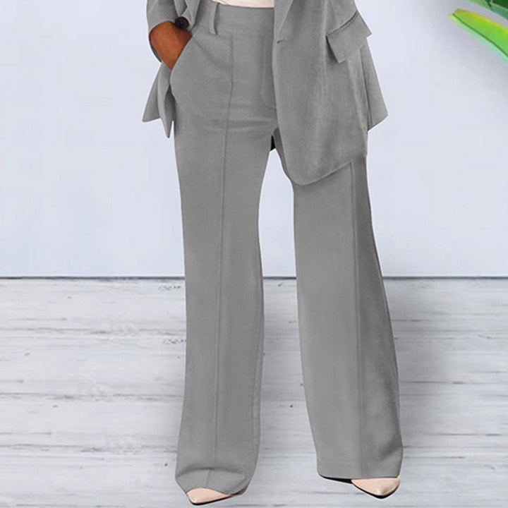 Women’s office-appropriate pantsuit set with wide trousers and tailored blazer Mune Fashion