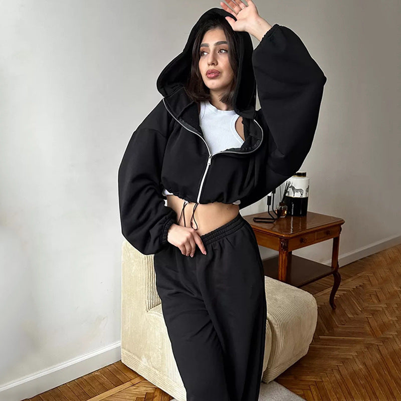 Women nan cropped zipper hoodie with drawstring hem and wide sweatpants cut Mune Fashion
