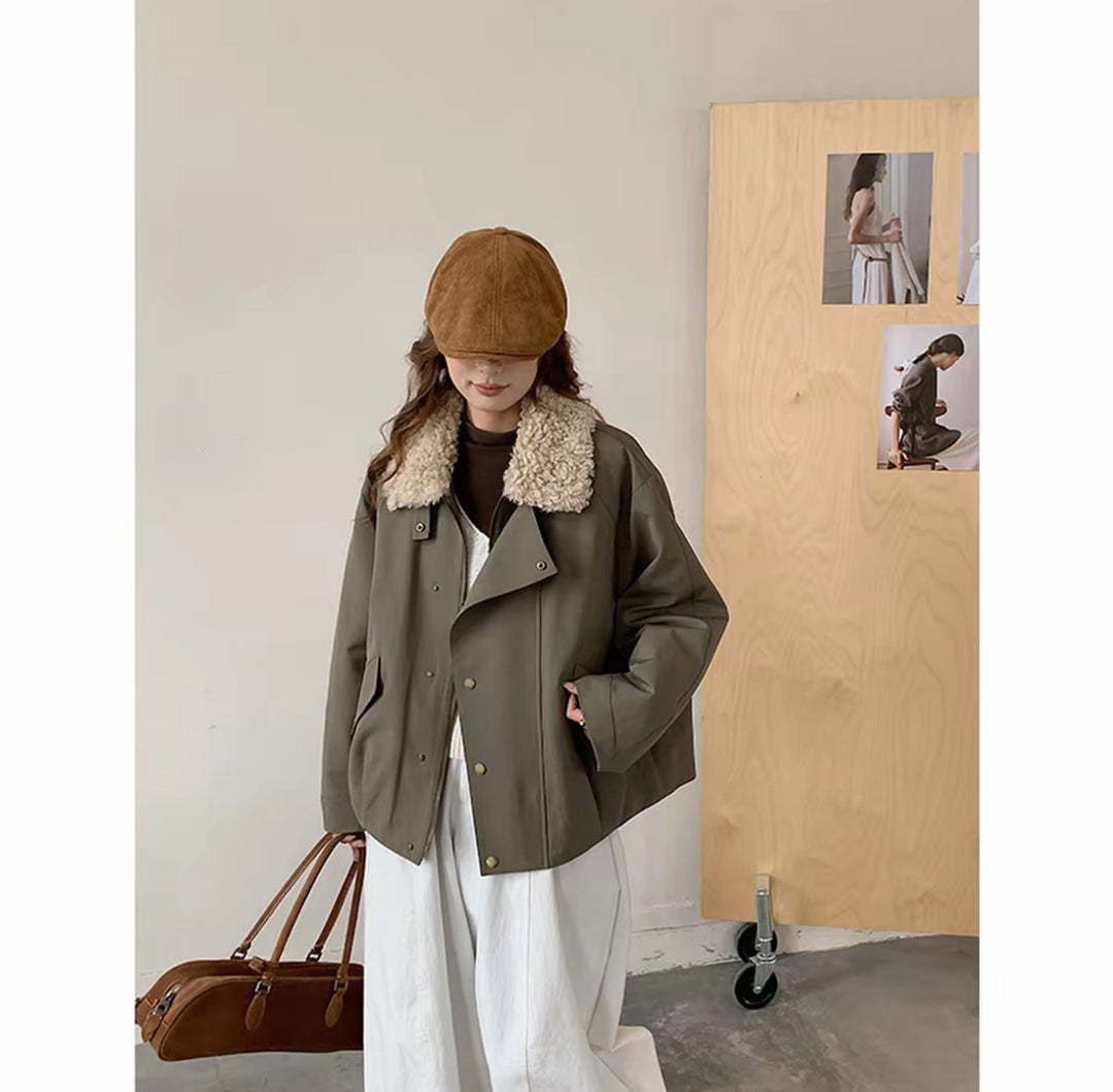 Ladies Short Oversize Boxy Jacket with Teddy Collar and Snap Button Closure Mune Fashion