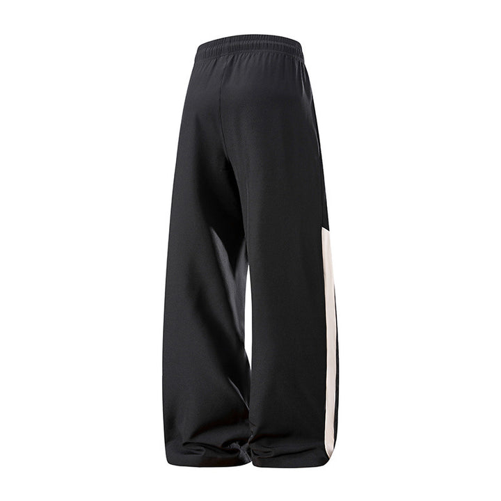 Men's sweatpants with elastic waistband and side stripes Mune Fashion