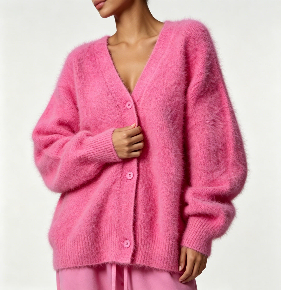 Women's Cozy Oversized Cardigan made of Teddy Knit with Deep V-Neck Mune Fashion