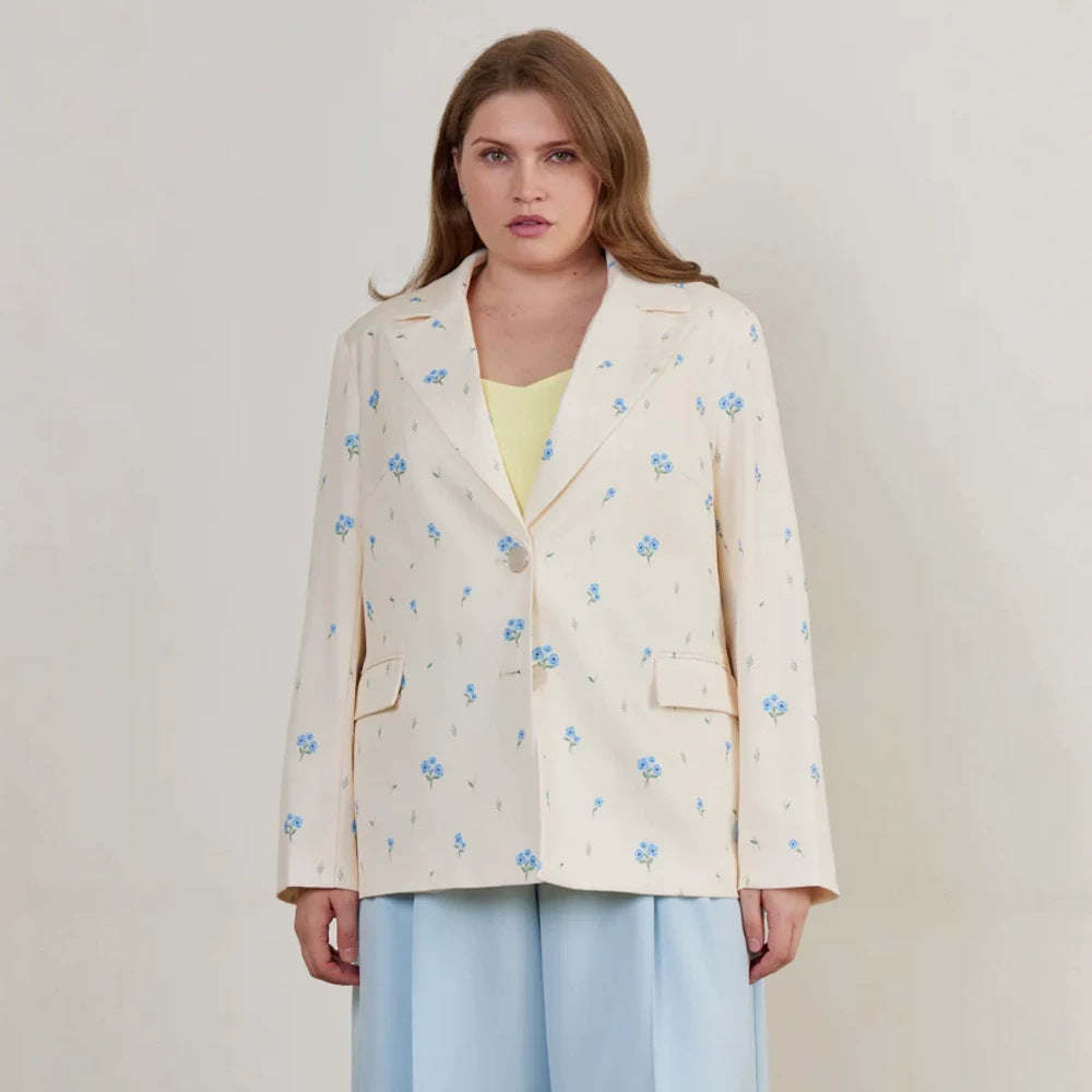 Women’s boxy cut blazer with floral all-over print and flap pockets Mune Fashion
