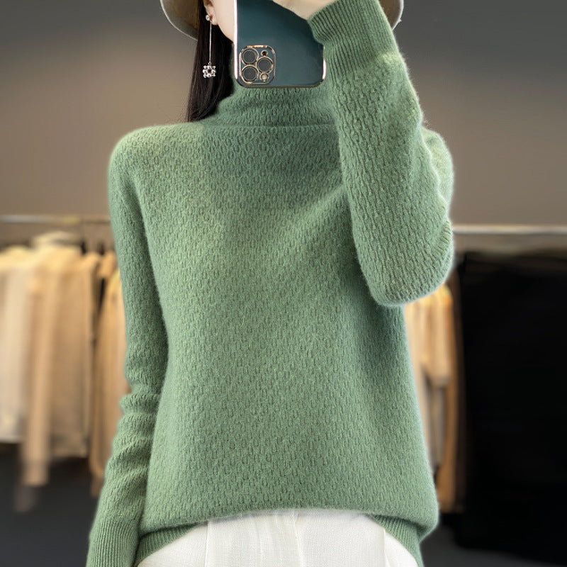 Women's soft fine-knit mock neck sweater with fluffy mohair look, delicate honeycomb structure and casual oversized fit Mune Fashion
