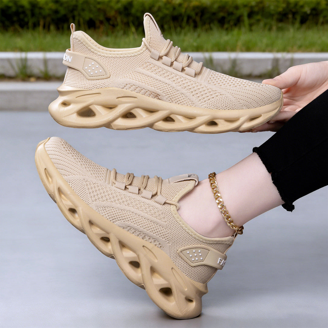 Women nan breathable knit-fit running sneakers with sculptural air channel platform sole Mune Fashion