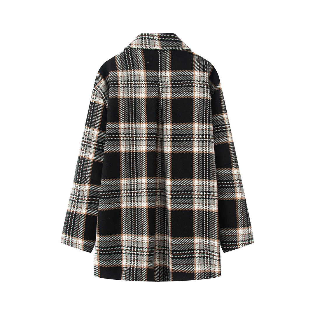 Women's checked wool blend coat with shirt collar, hidden button placket and patch pockets Mune Fashion