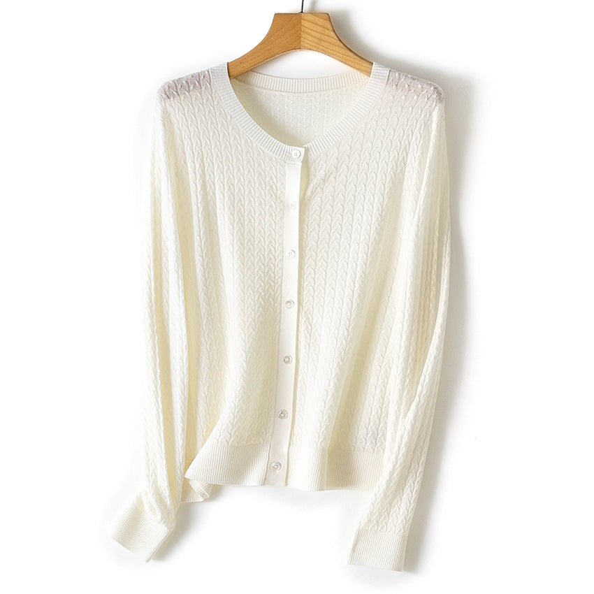 Women's Fine Knit Cardigan with Cable Pattern, Crew Neck and Button Placket Mune Fashion