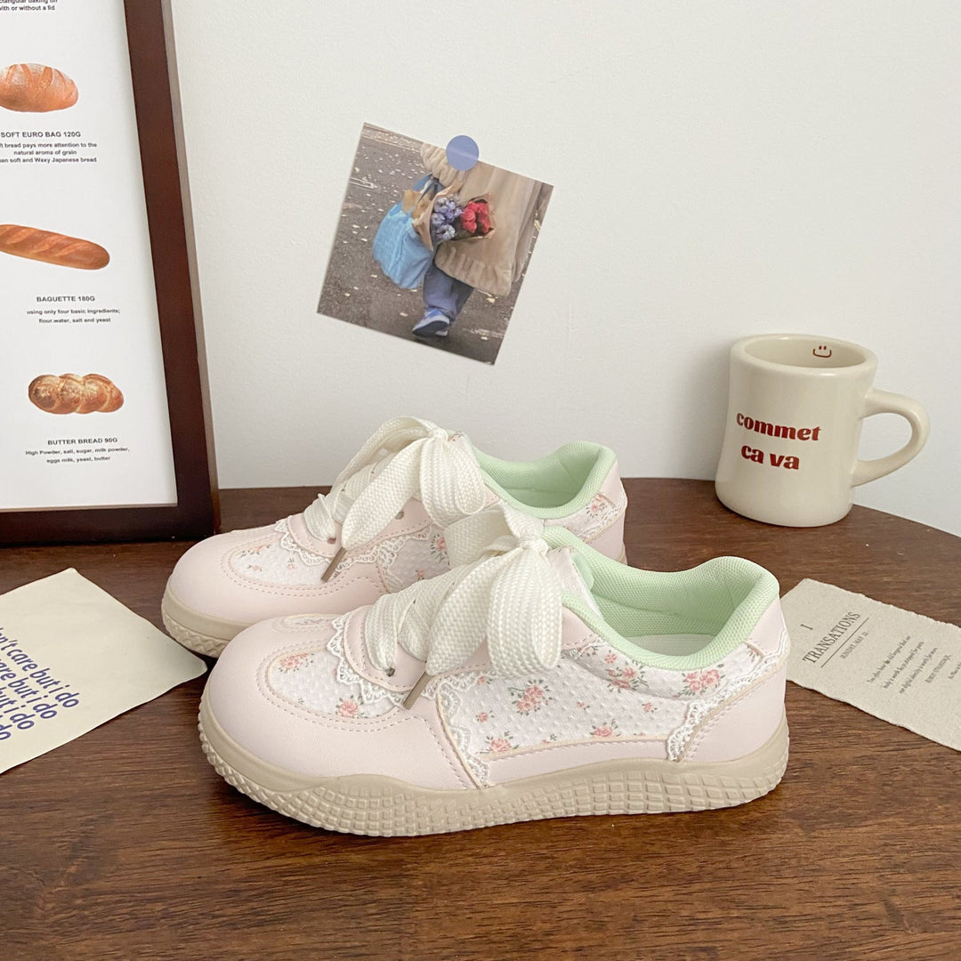 Women's sneakers with floral appliqués Mune Fashion