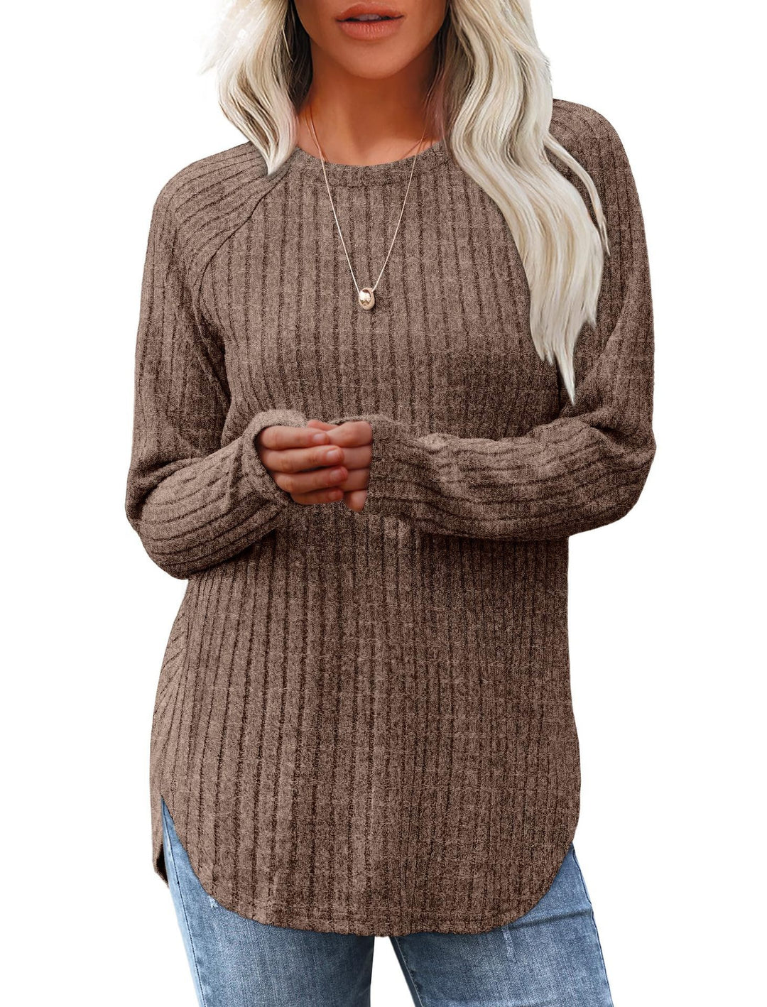 Women's ribbed knit pullover with round neckline oversized fit and side slits Mune Fashion