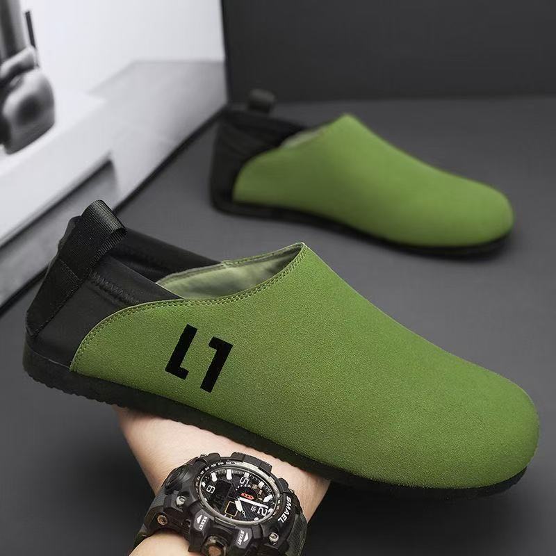 Men's Lightweight Slip-On Casual Shoe with Elastic Heel Strap and Flexible Rubber Sole Mune Fashion