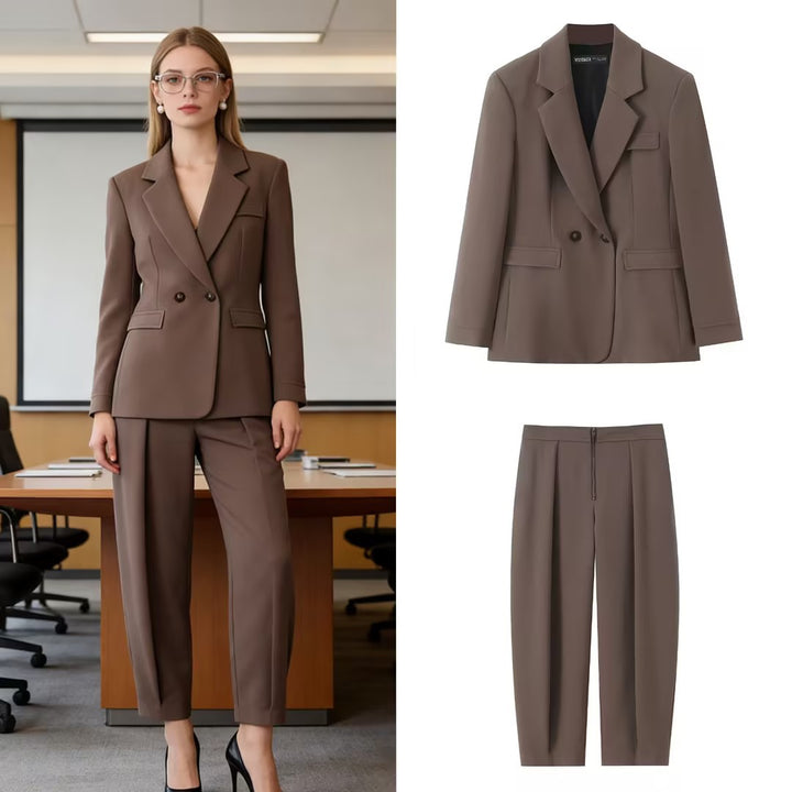 Women Tailored two-piece blazer and pleated pants set Mune Fashion