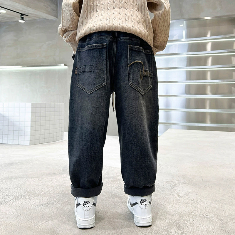 Unisex wide jeans with unique back pocket embroidery Mune Fashion