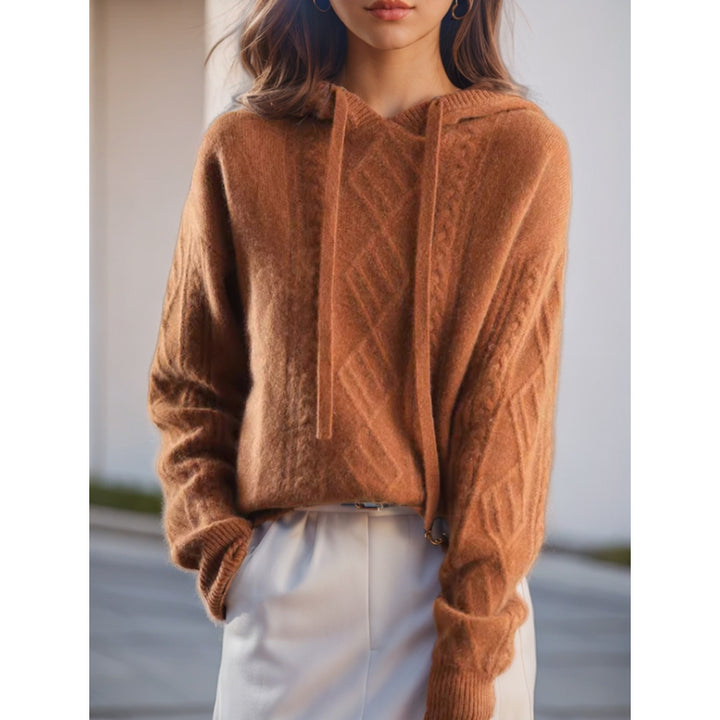 Women's cozy hoodie made of cashmere blend with cable pattern and oversized fit Mune Fashion