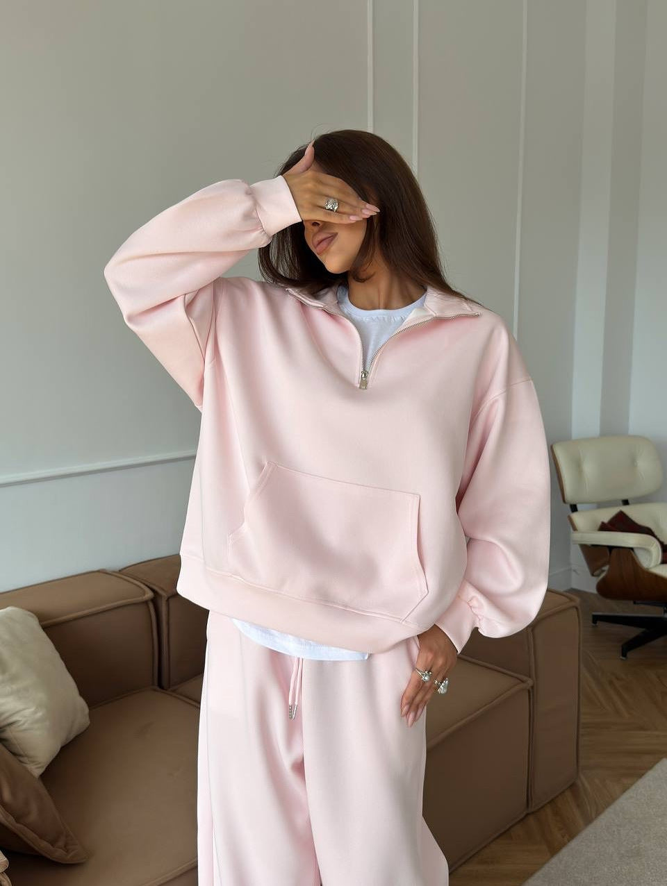 Women nan wide half-zip lounge set with hoodie, kangaroo pocket and flowing wide-leg pants Mune Fashion