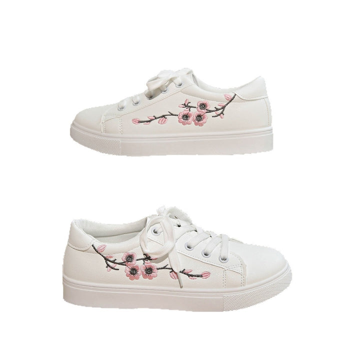 Women's platform sneaker with floral embroidery and padded comfort insole Mune Fashion