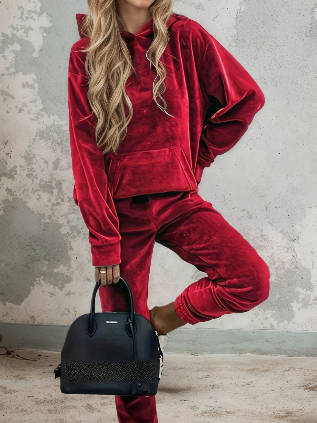 Women's Velvet Tracksuit with Hooded Hoodie, Kangaroo Pocket and Elastic Cuff Pants Mune Fashion
