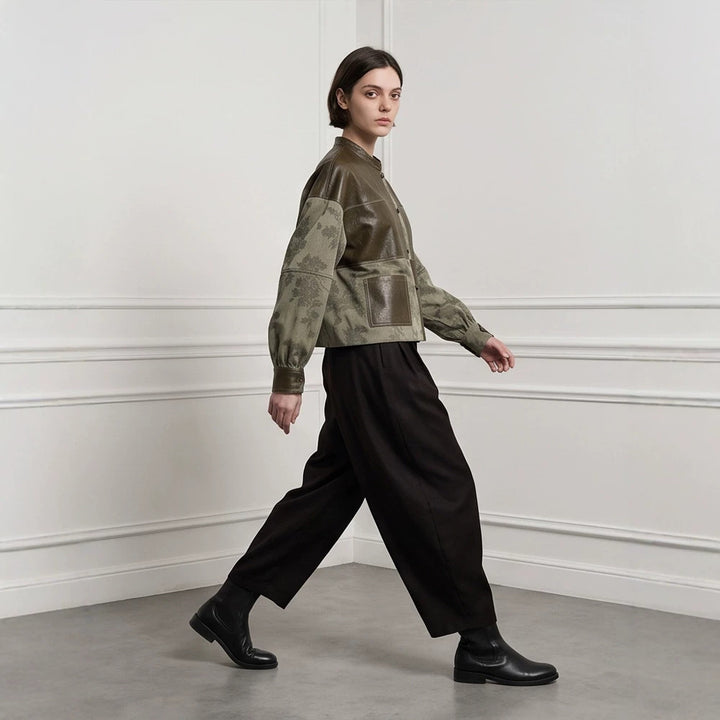 Women's short jacket in leather look and jacquard with stand-up collar Mune Fashion