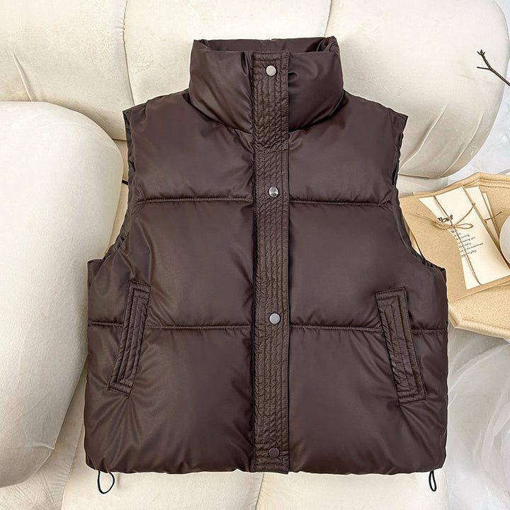 Women's sleeveless padded quilted vest with high stand-up collar and drawstring Mune Fashion
