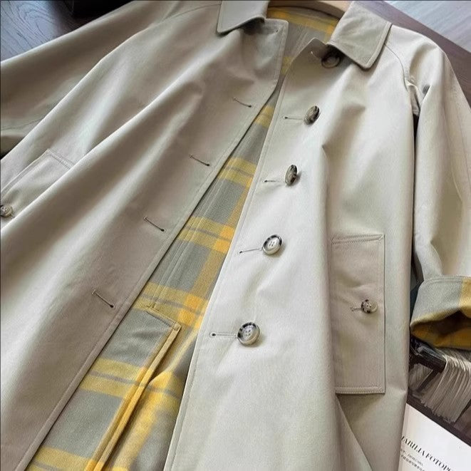 Women's Elegant Trench Coat with Double Button Placket made of High-Quality Material Mune Fashion
