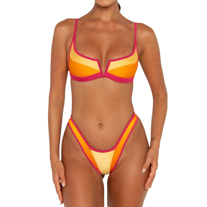Women's Triangle Bikini with Modern Graphic Elements Mune Fashion