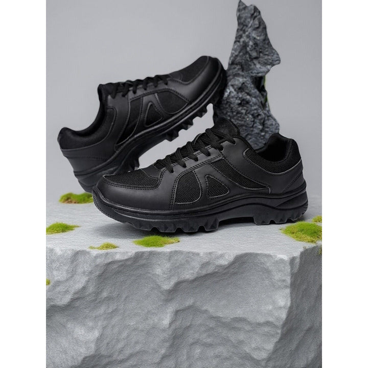 Men's sports shoes with innovative cushioning system Mune Fashion