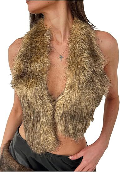 Women's multi-piece luxurious faux fur set with vest, hat, mini skirt, bag and cuffs Mune Fashion