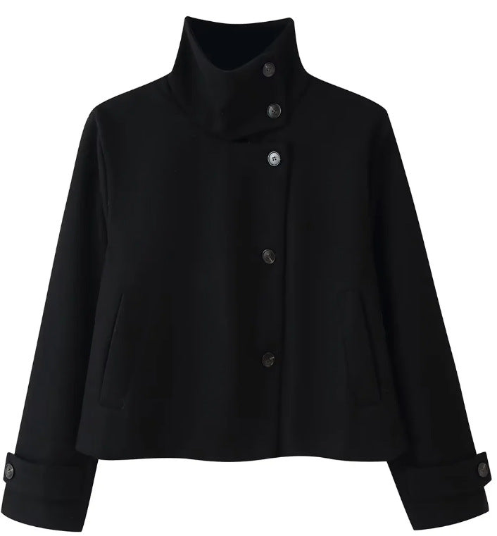 Women's short jacket in boxy cut with high standing collar and horn buttons Mune Fashion