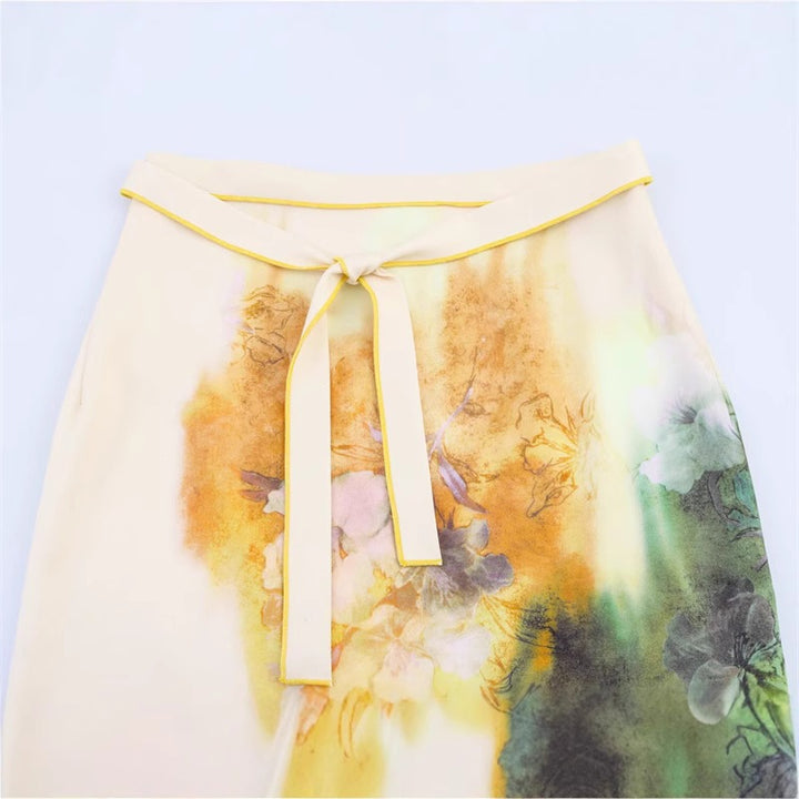 Women's midi skirt with watercolor print, straight cut and decorative tie belt Mune Fashion