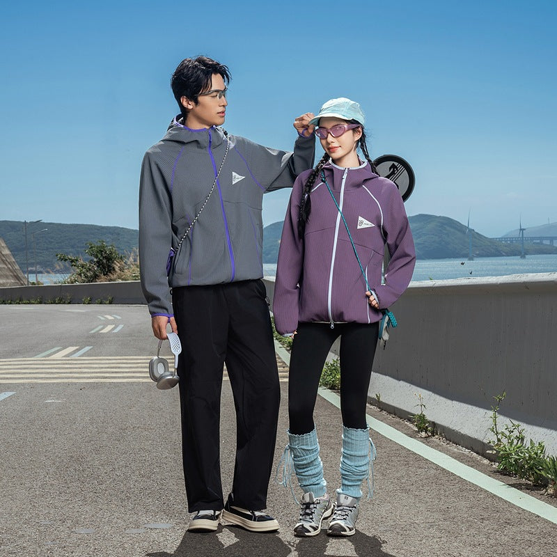 Women's hooded jacket made of breathable waffle knit with oversized cut and zipper