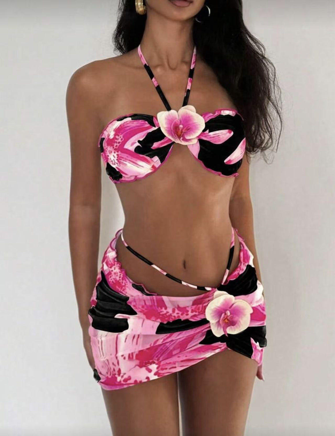 Women's Bikini Set with Floral Design and Playful Wrap Skirt Mune Fashion