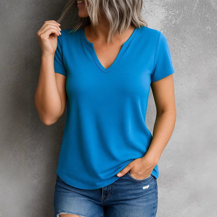 Women's V-neck top with casual fit Mune Fashion
