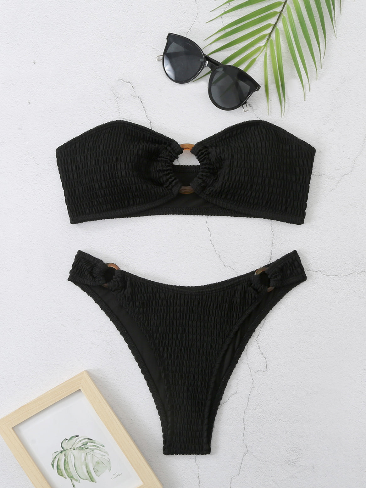 Women's bikini set with textured bustier top and high-cut bottoms Mune Fashion