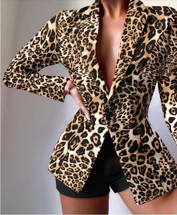 Women's tailored zebra print long blazer with emphasized waist and single-button Mune Fashion