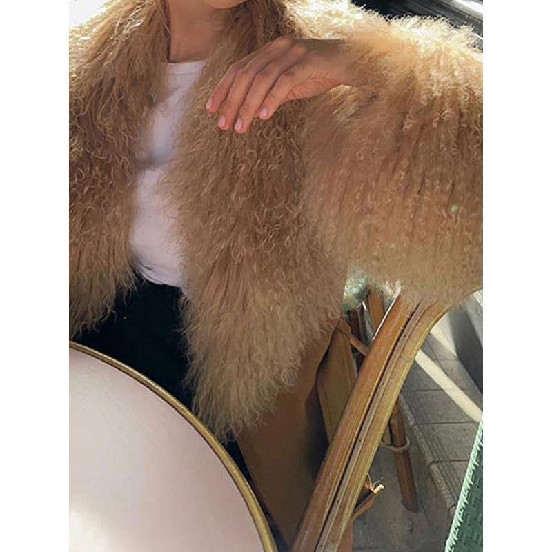Women's Oversized Coat with Luxurious Faux Fur Mune