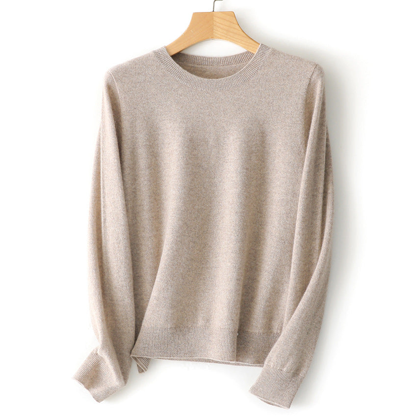 Women's fine knit round neck pullover made of cashmere mix with a slightly oversized fit Mune Fashion