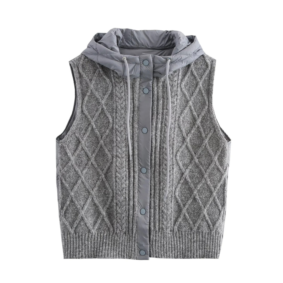 Women's knitted vest with padded hood, standing collar, and cable pattern Mune Fashion
