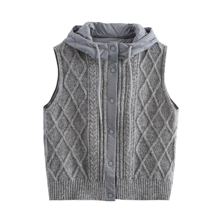 Women's knitted vest with padded hood, standing collar, and cable pattern Mune Fashion