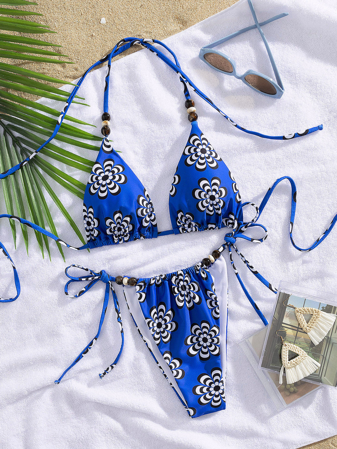Ladies Triangle Bikini with playful tie straps Mune Fashion